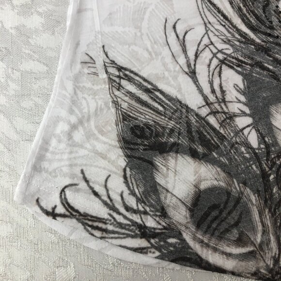 Forever 21 White and Gray Sleeveless Tank Top with Peacock Graphics and Sequins - Picture 6 of 12